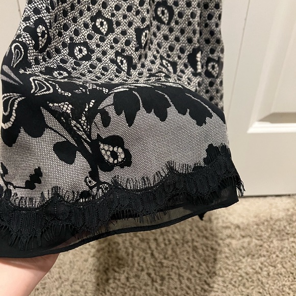 DIANE VON FURSTENBERG black toupe silk top - Picture 10 of 11